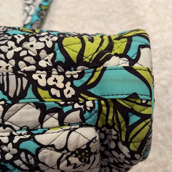 Vera Bradley Island Blooms Quick Draw Floral Bucket Bag Adjustable Strap - Picture 13 of 14